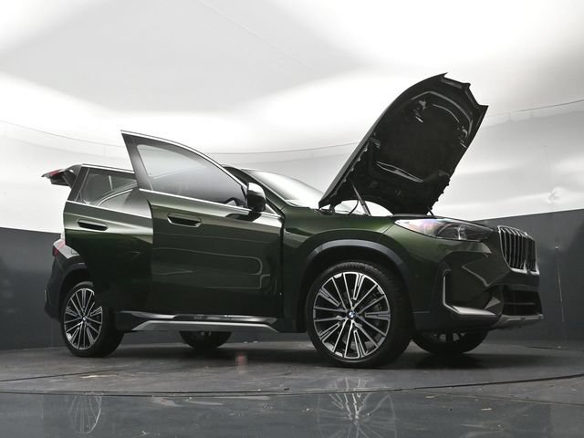 Used 2024 BMW X1 xDrive28i w/ Technology Package AWD/4WD image 37