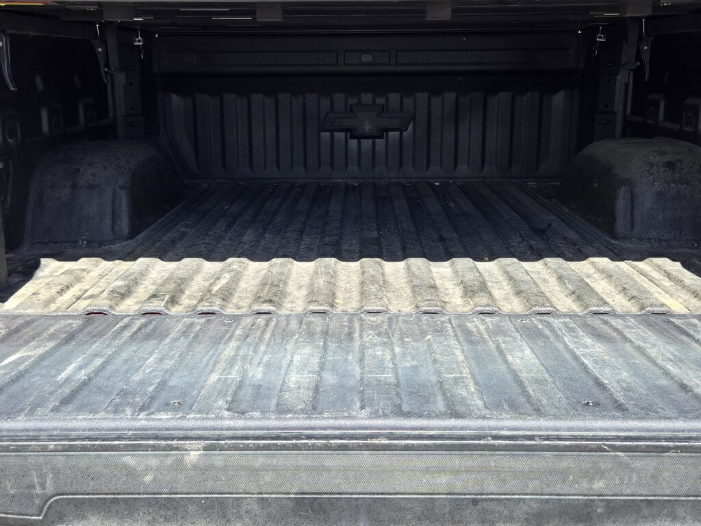 Used 2024 Chevrolet Silverado 1500 RST AWD/4WD image 13