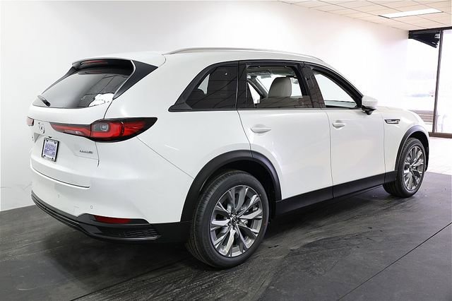 New 2026 MAZDA CX-90 3.3 Turbo w/ Preferred Package image 4