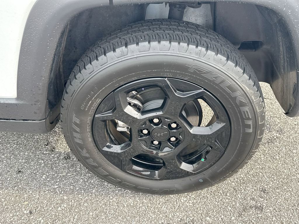 Used 2023 Jeep Compass Trailhawk w/ Trailhawk Elite Group image 8