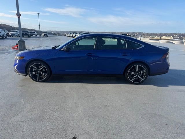 Certified 2023 Honda Accord Sport image 3