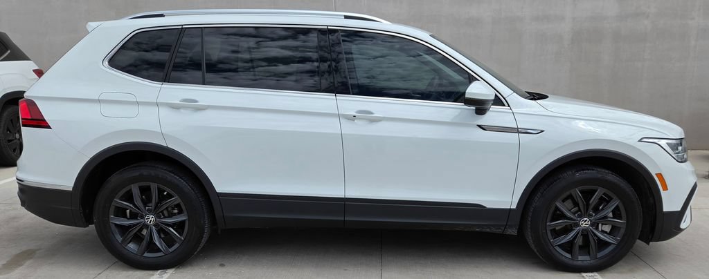 Used 2024 Volkswagen Tiguan SE FWD image 5
