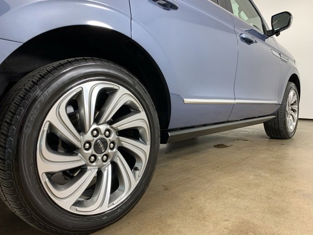 Used 2023 Lincoln Navigator Reserve image 43