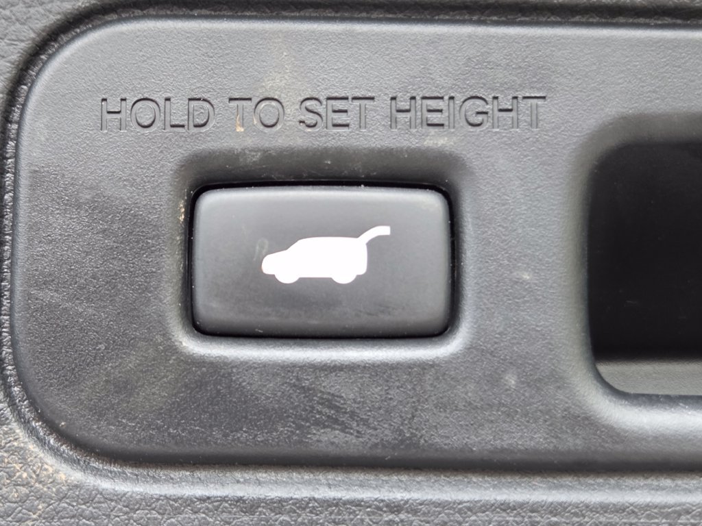 Certified 2024 Honda Pilot Touring image 31