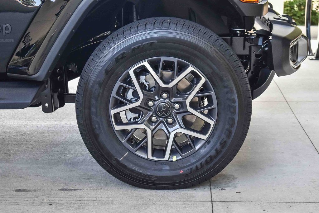 New 2026 Jeep Wrangler Sahara image 10