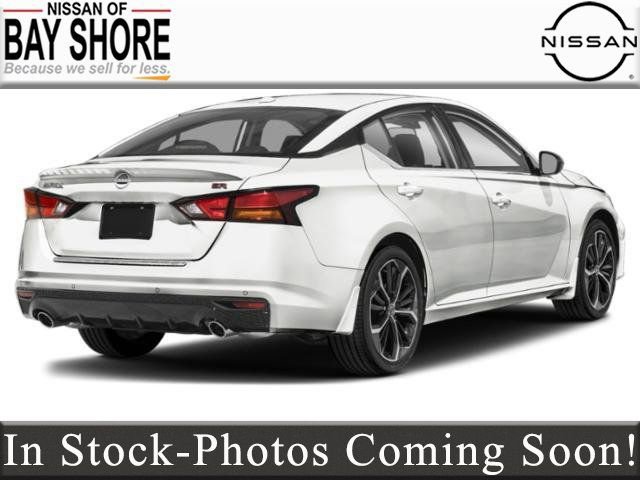New 2025 Nissan Altima 2.5 SR w/ SR Premium Package FWD image 3