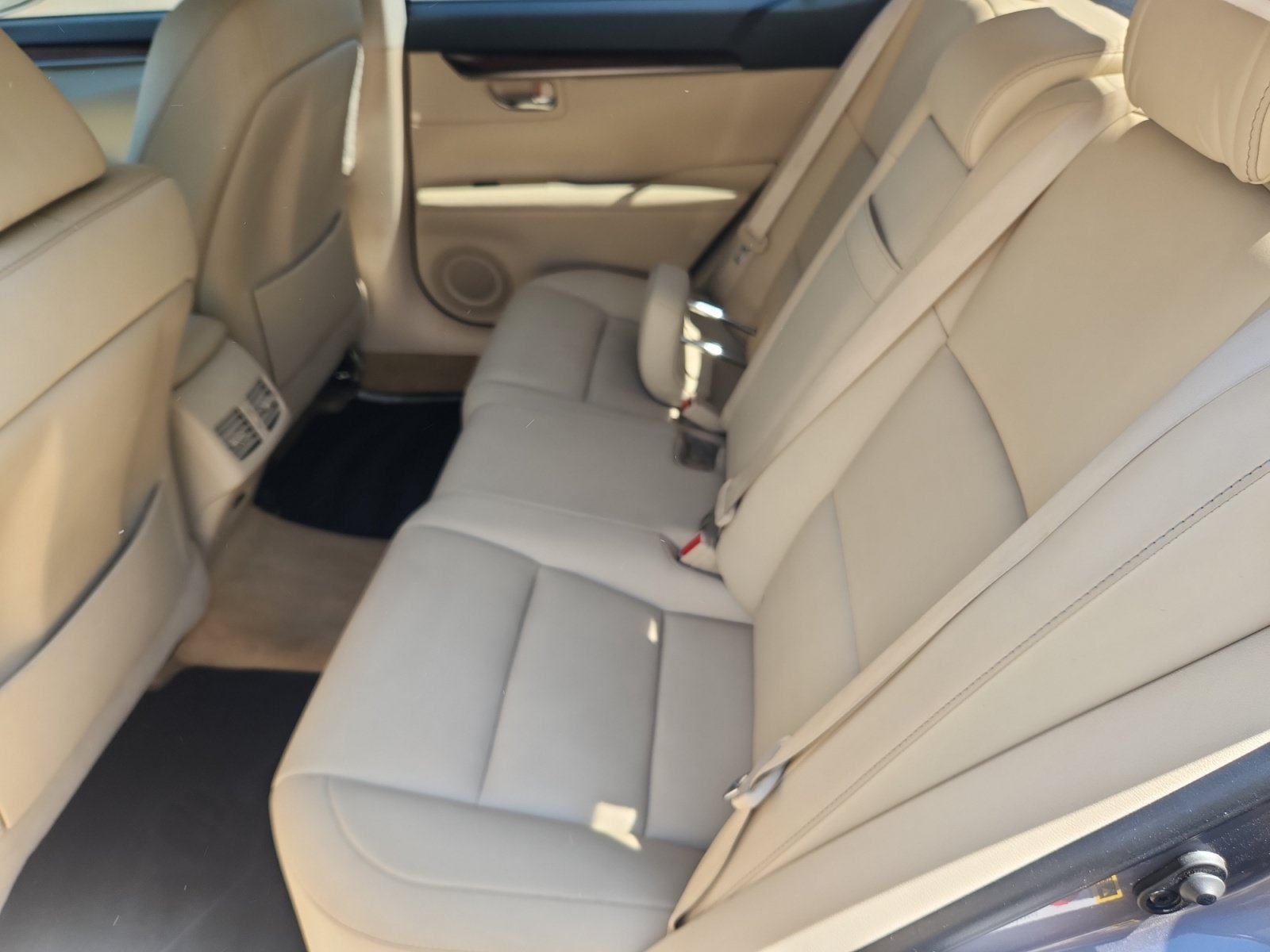 Used 2013 Lexus ES 350 w/ Premium Pkg FWD image 17