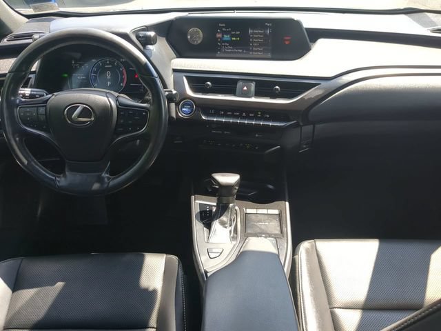 Used 2019 Lexus UX 250h w/ Premium Package AWD/4WD image 14