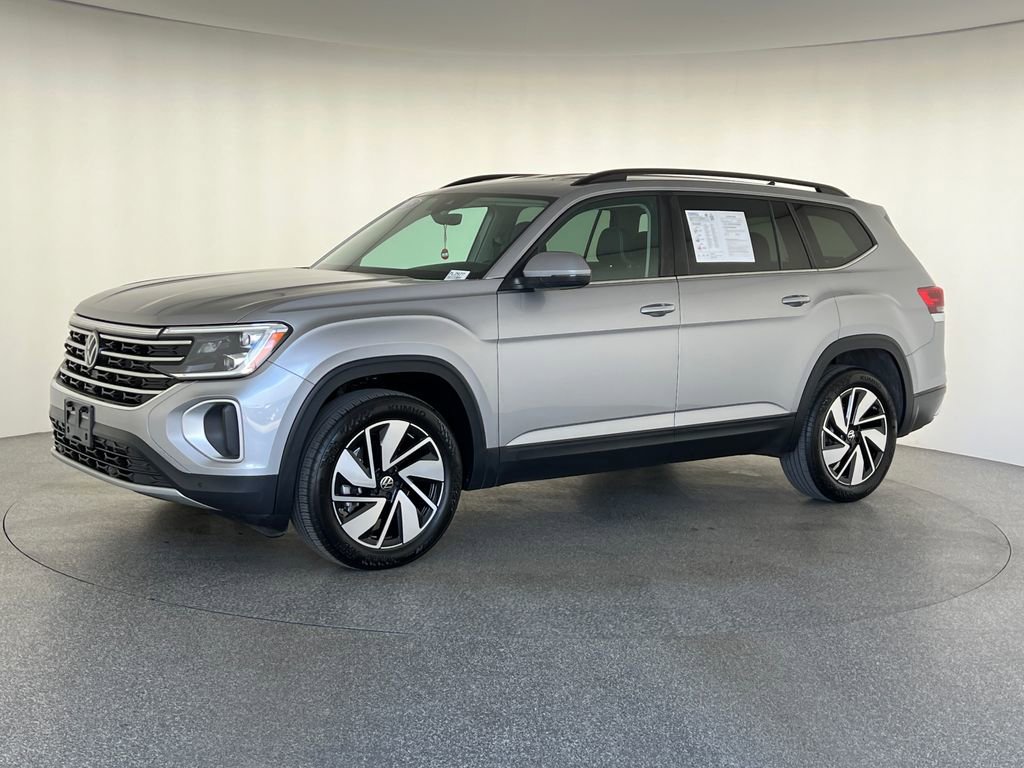 Used 2025 Volkswagen Atlas SE image 9