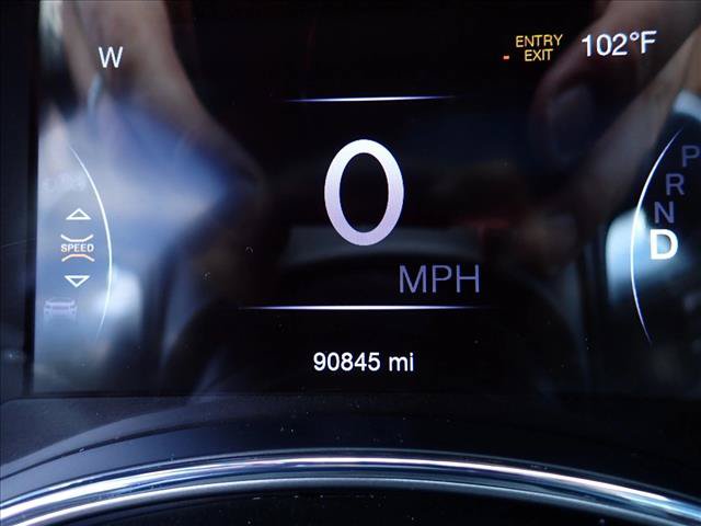 Used 2021 Jeep Grand Cherokee Trailhawk w/ Premium Lighting Group AWD/4WD image 27