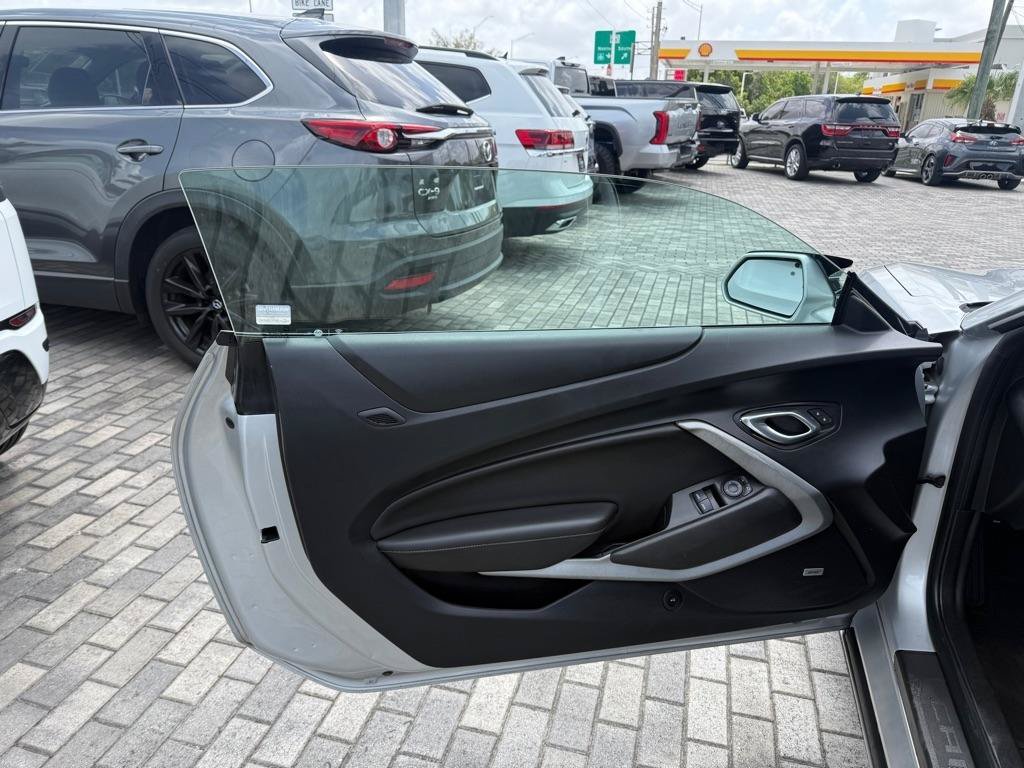 Used 2016 Chevrolet Camaro LT w/ RS Package RWD image 10