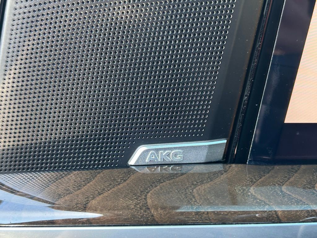 Used 2025 Cadillac Escalade Sport Platinum AWD/4WD image 46