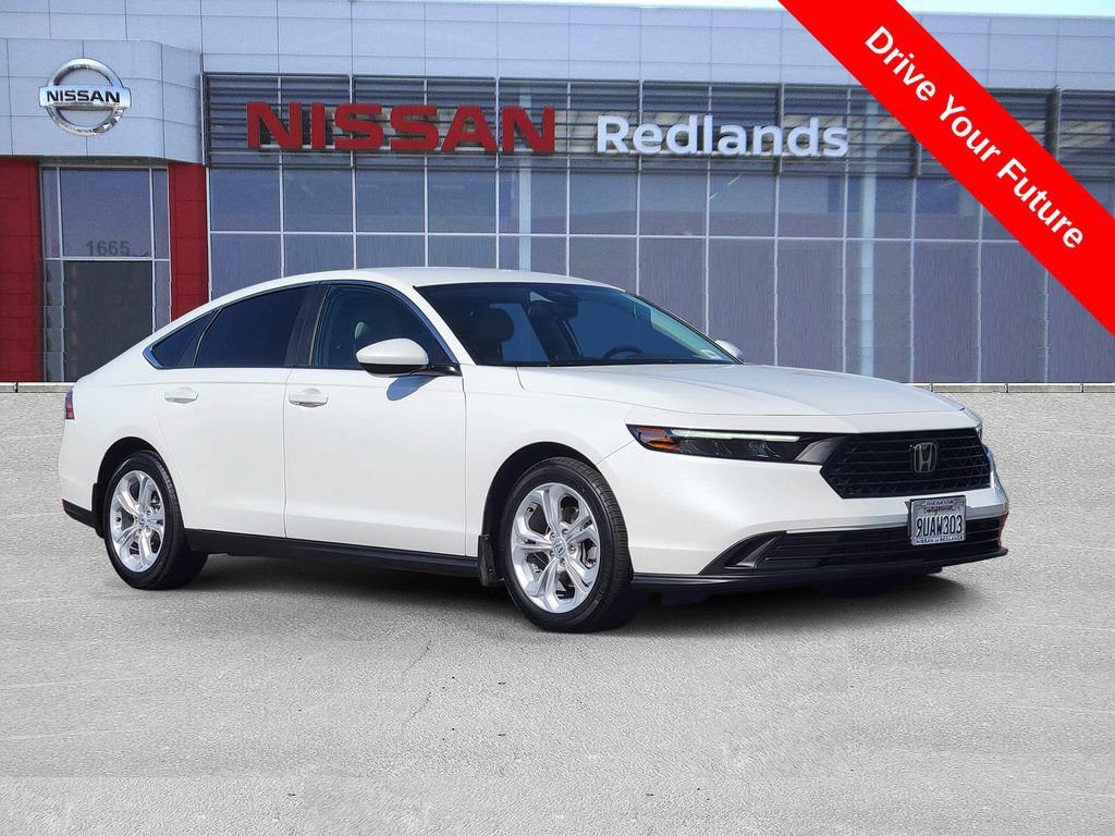 Used 2025 Honda Accord LX image 1