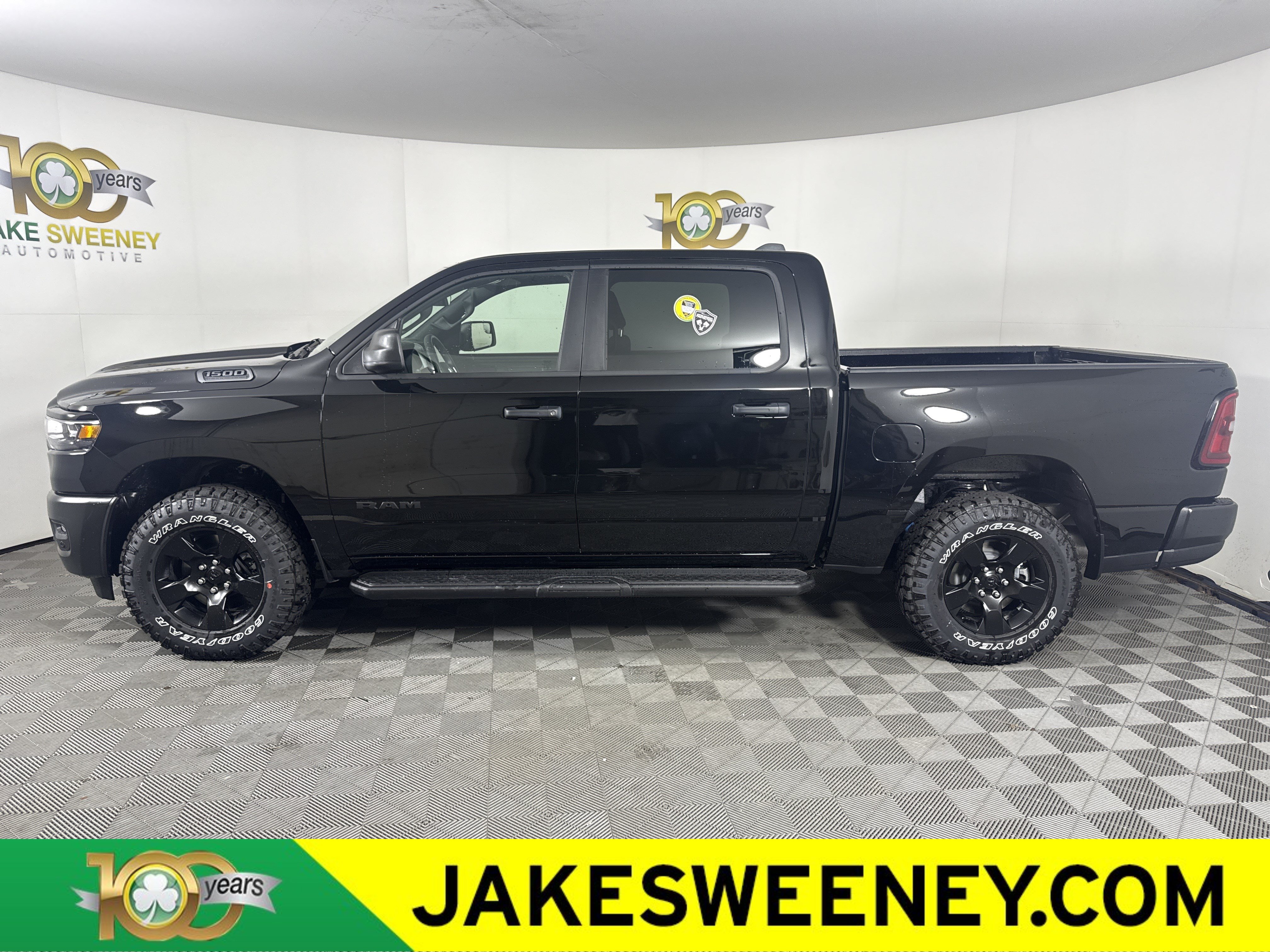 New 2026 RAM 1500 Warlock AWD/4WD image 5
