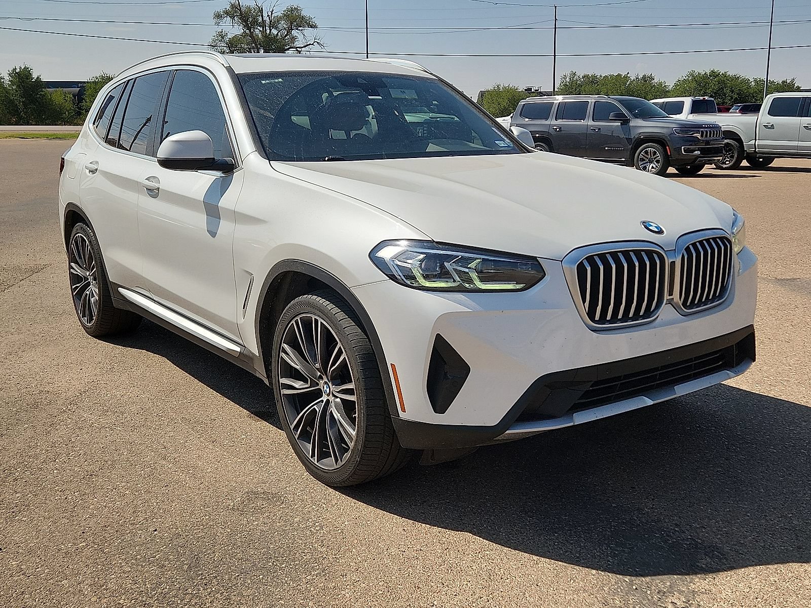 Used 2022 BMW X3 xDrive30i w/ Premium Package 2 AWD/4WD image 6