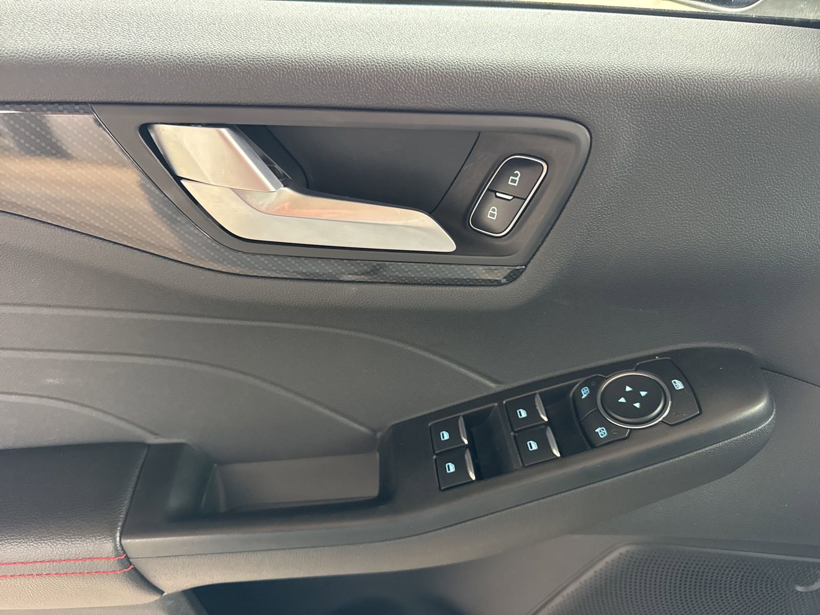 Certified 2023 Ford Escape ST-Line w/ Tech Pack #1 image 27