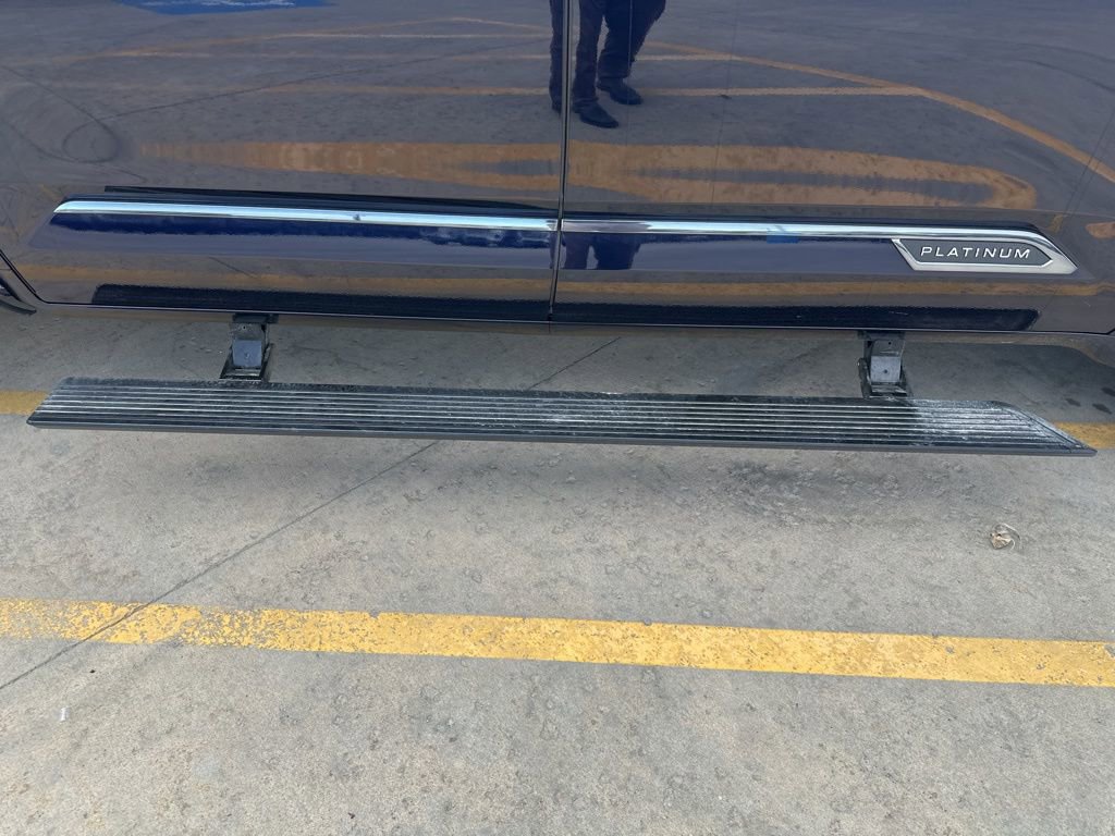 Used 2025 Toyota Tundra Platinum image 38