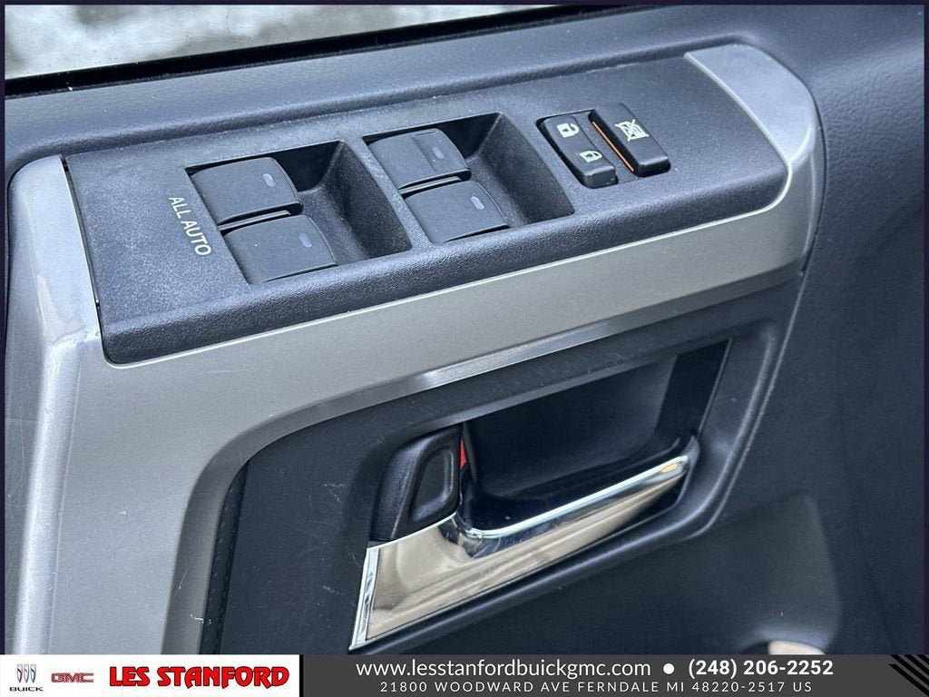 Used 2015 Toyota 4Runner SR5 Premium image 18