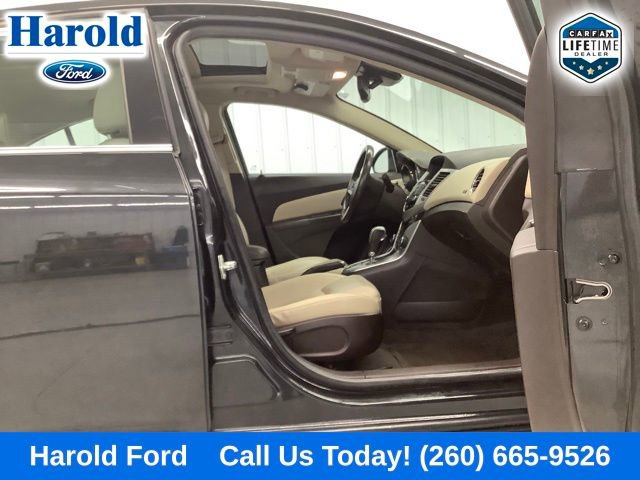 Used 2014 Chevrolet Cruze LTZ w/ Sun, Sound and Sport Package image 12