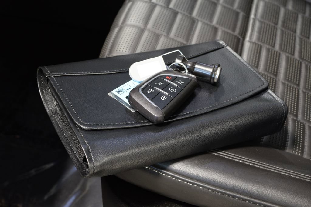 Used 2024 Cadillac Escalade Sport Platinum image 44