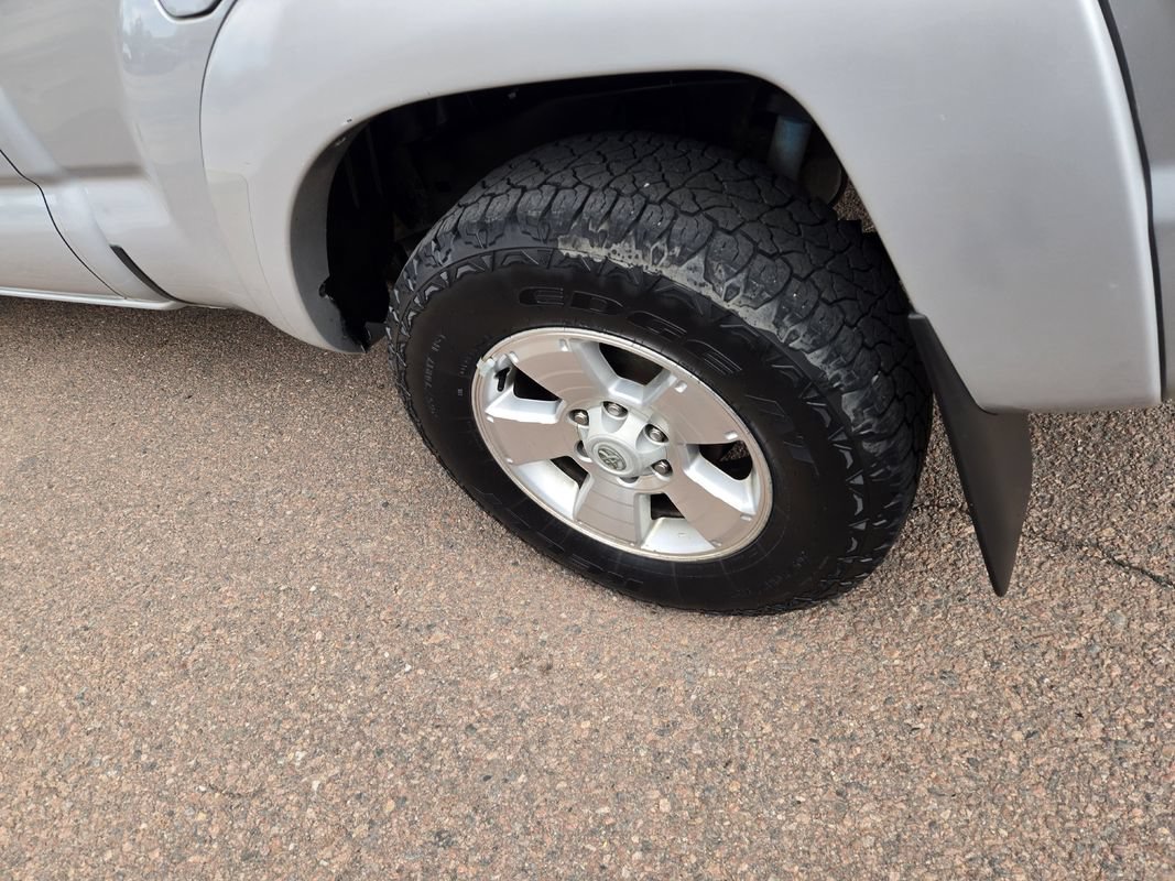 Used 2009 Toyota Tacoma PreRunner RWD image 7
