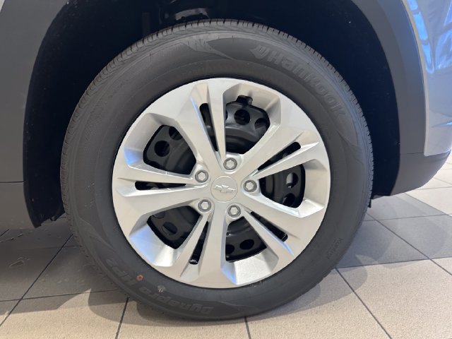 New 2026 Chevrolet Trax LS w/ Driver Confidence Package FWD image 18