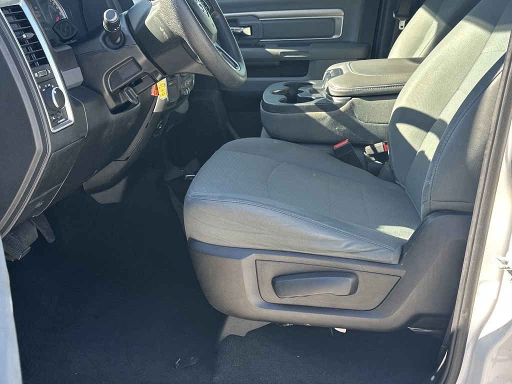 Used 2018 RAM 2500 SLT image 9