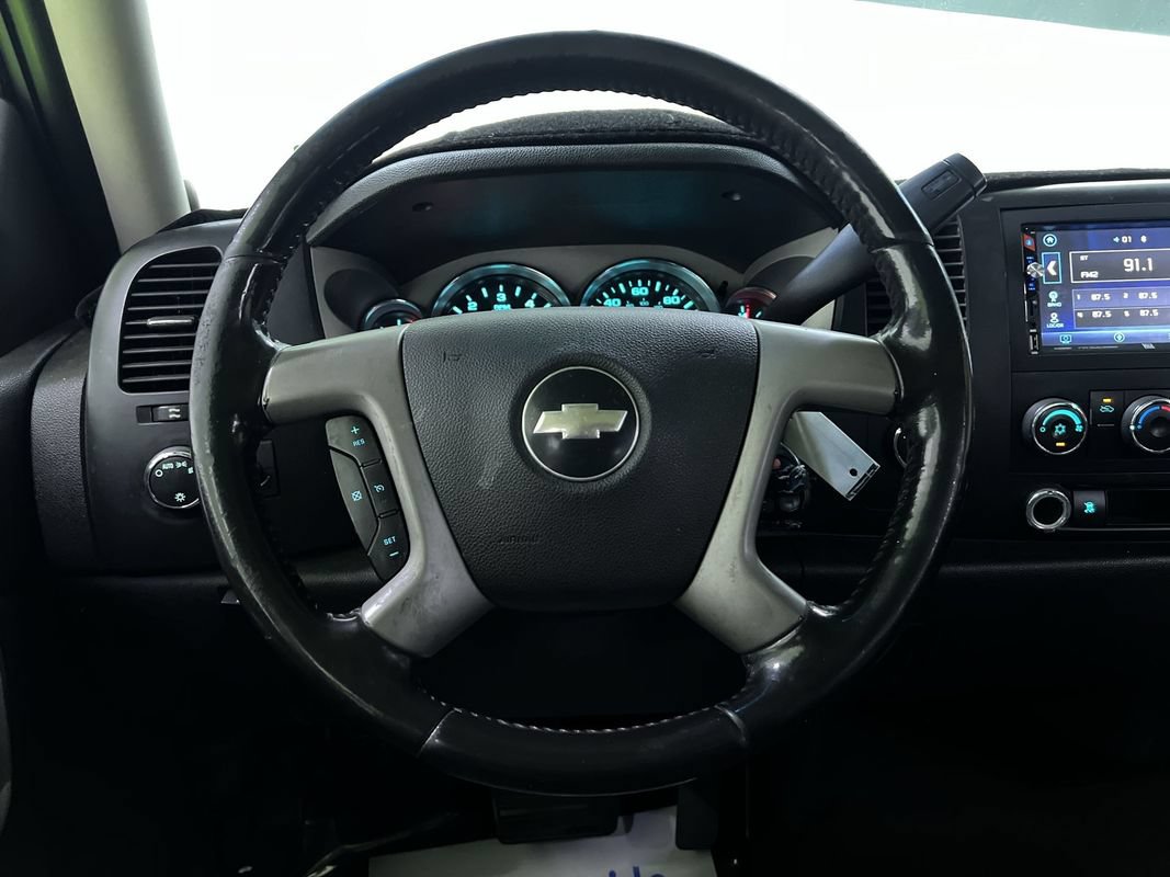 Used 2007 Chevrolet Silverado 1500 LT w/ Towing Package AWD/4WD image 20