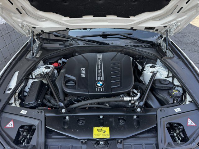 Used 2015 BMW 535d xDrive image 2
