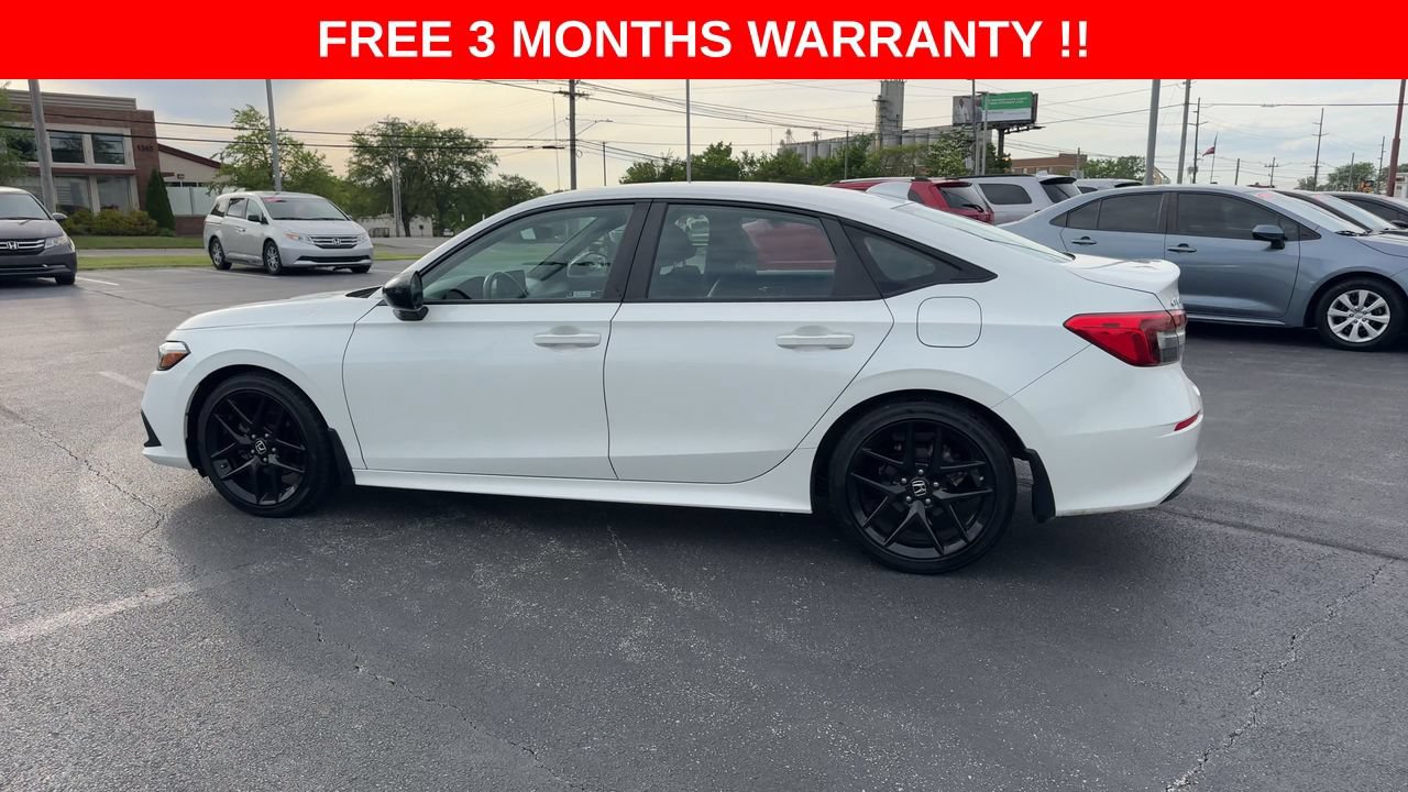 Used 2023 Honda Civic Sport image 5