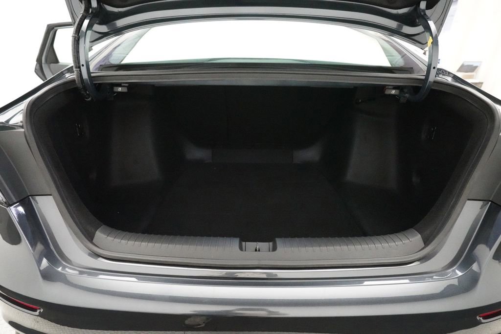 Certified 2023 Honda Accord EX image 10