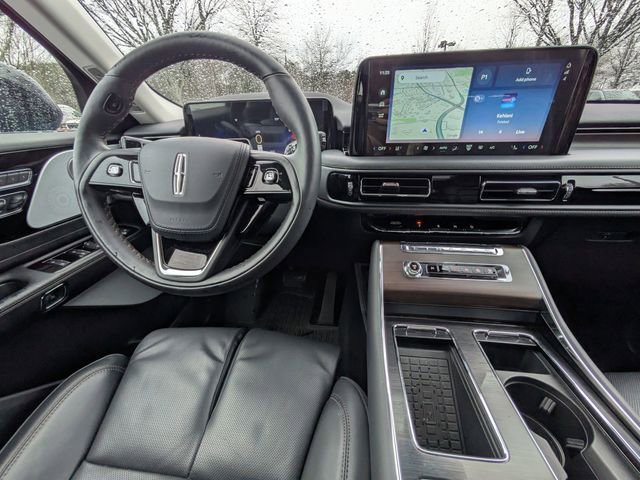 New 2025 Lincoln Aviator Reserve w/ Luxury Package image 14
