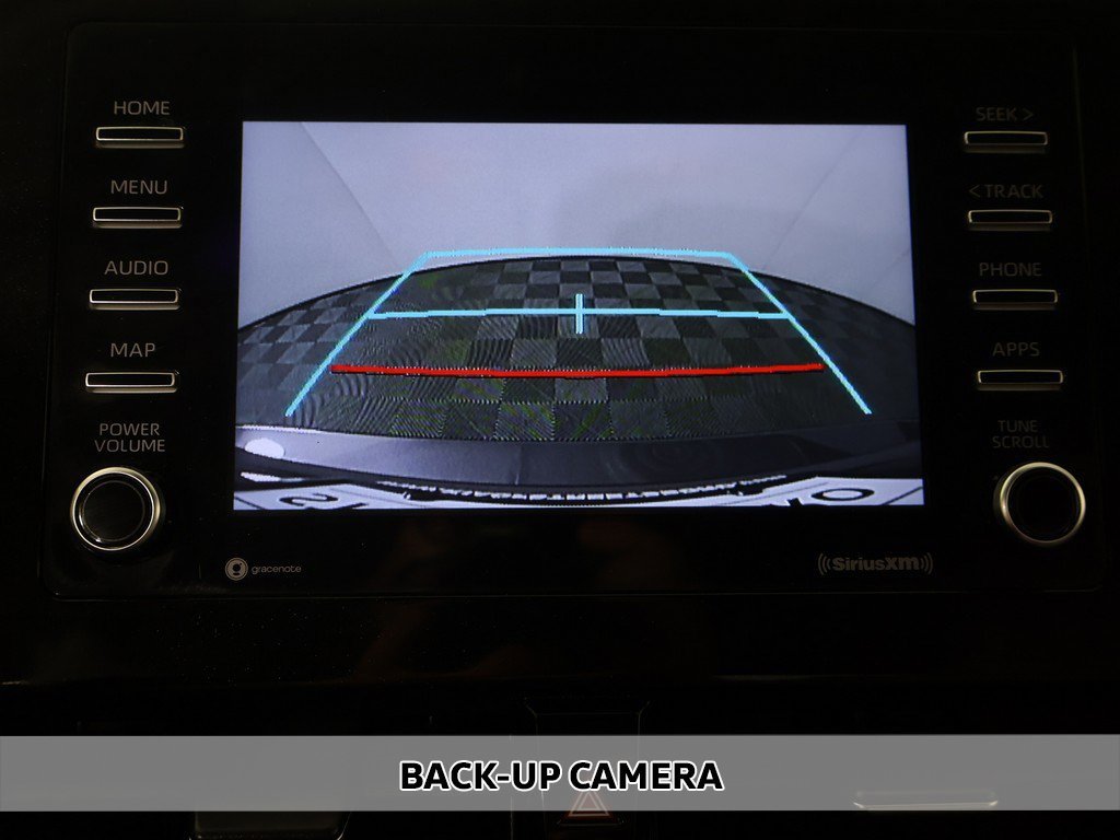 Used 2023 Toyota Camry SE image 4