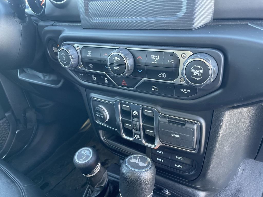Used 2021 Jeep Wrangler Unlimited Sport image 26
