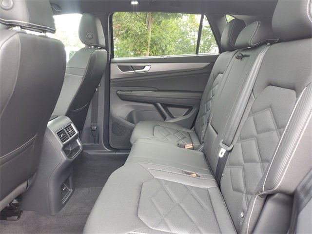 New 2026 Volkswagen Atlas Cross Sport SE image 13