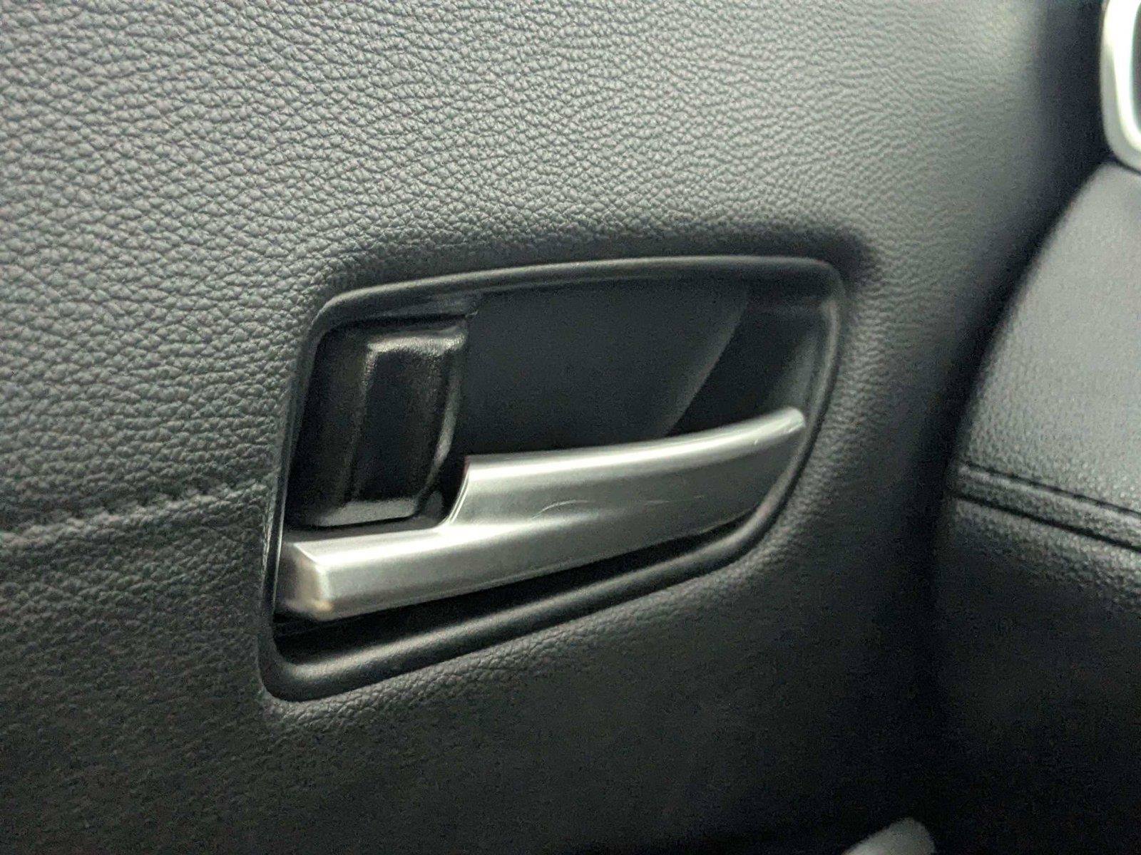 Certified 2025 Toyota Corolla Cross XLE FWD image 16