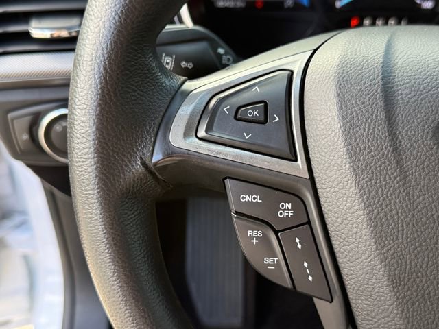 Used 2020 Ford Fusion SE image 16