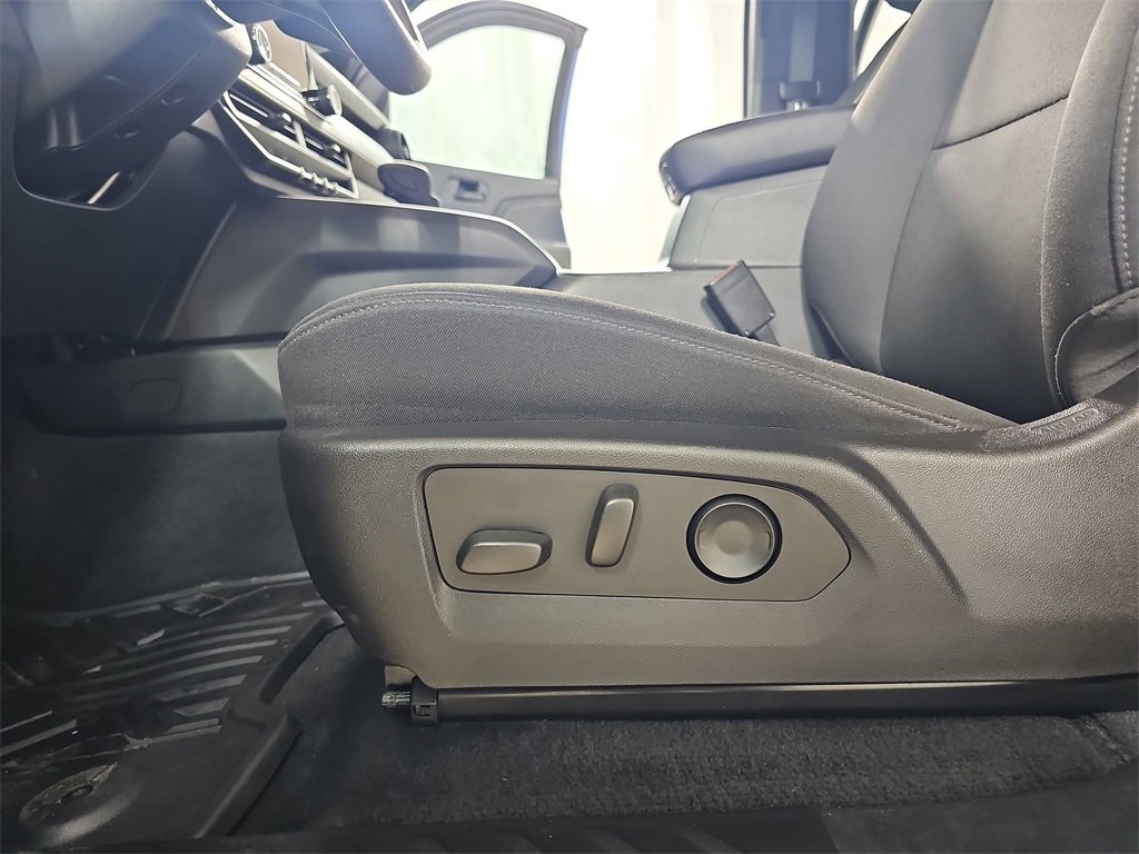 Certified 2024 Chevrolet Colorado Trail Boss w/ Advanced Trailering Package image 33