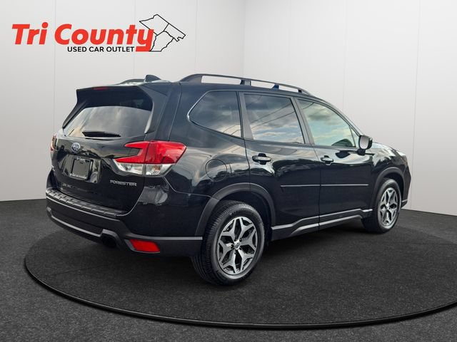 Used 2020 Subaru Forester Premium AWD/4WD image 8