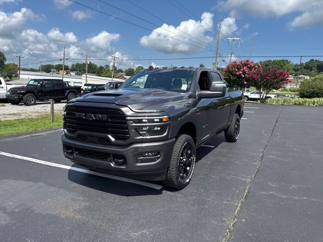 New 2026 RAM 2500 Laramie AWD/4WD image 3