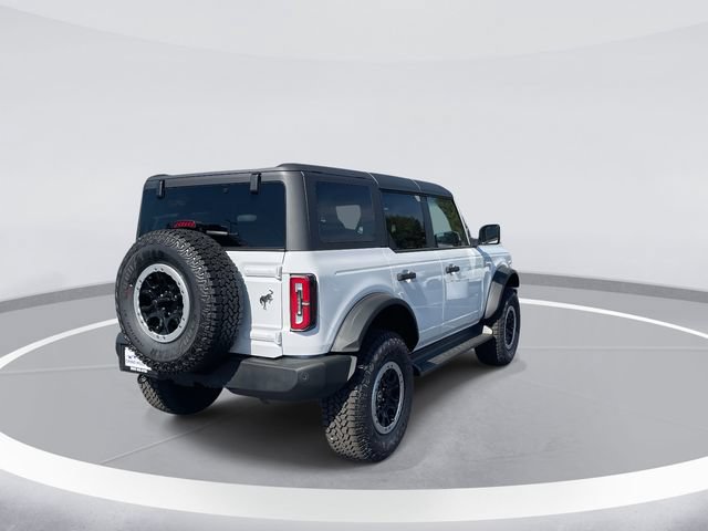 New 2026 Ford Bronco Outer Banks w/ Sasquatch Package AWD/4WD image 3