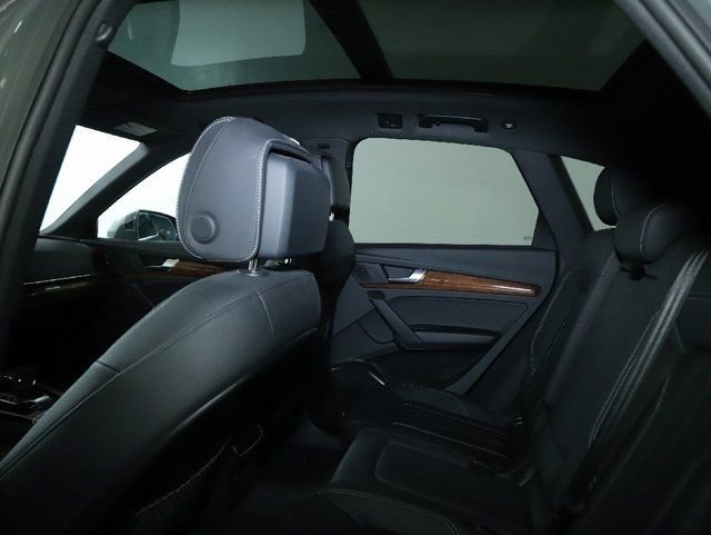 Used 2023 Audi Q5 2.0T Premium image 15