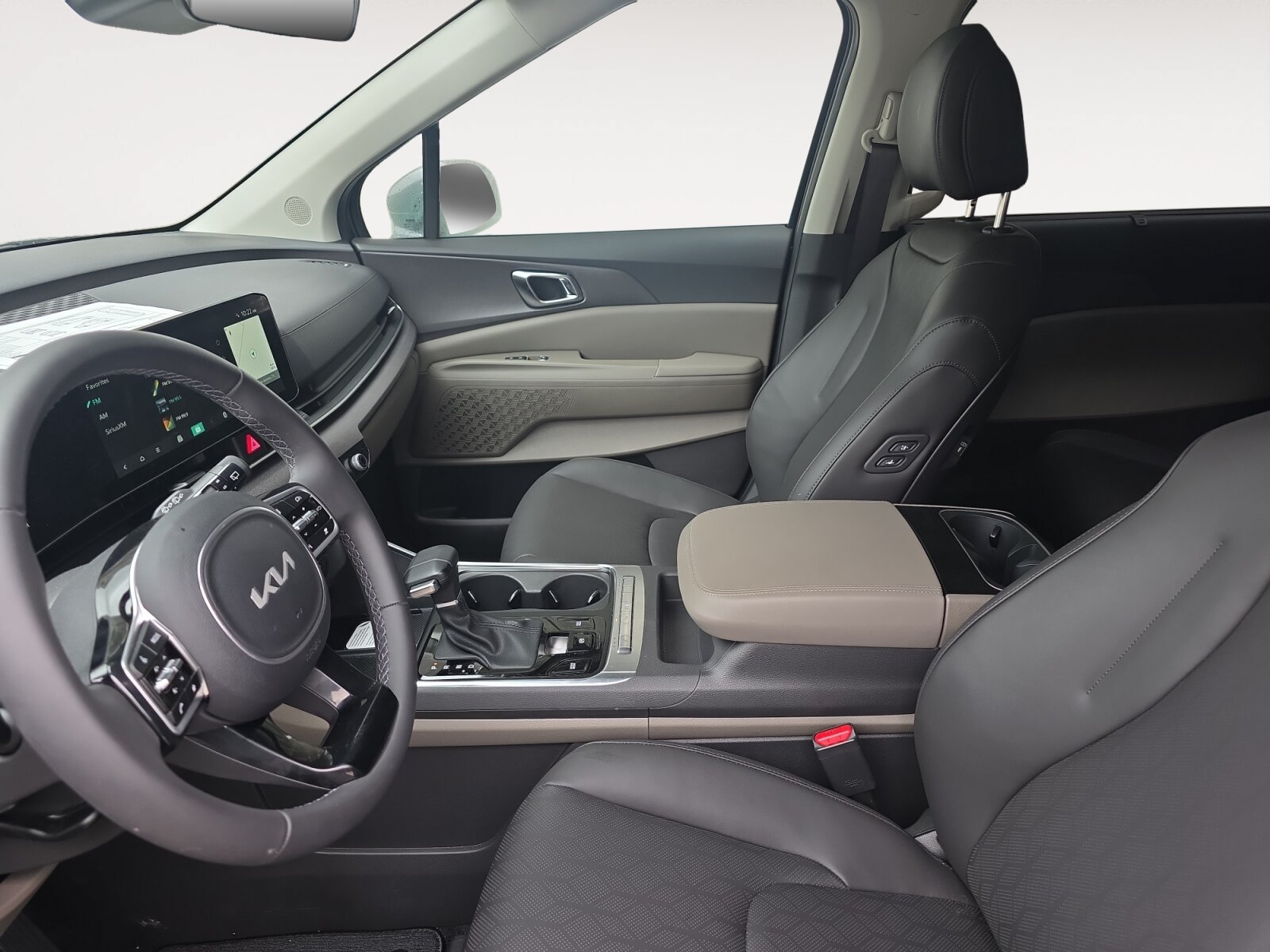 Certified 2026 Kia Carnival EX FWD image 21