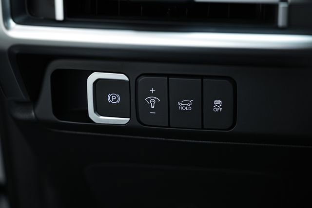 Used 2025 Hyundai Santa Fe SEL AWD/4WD image 17