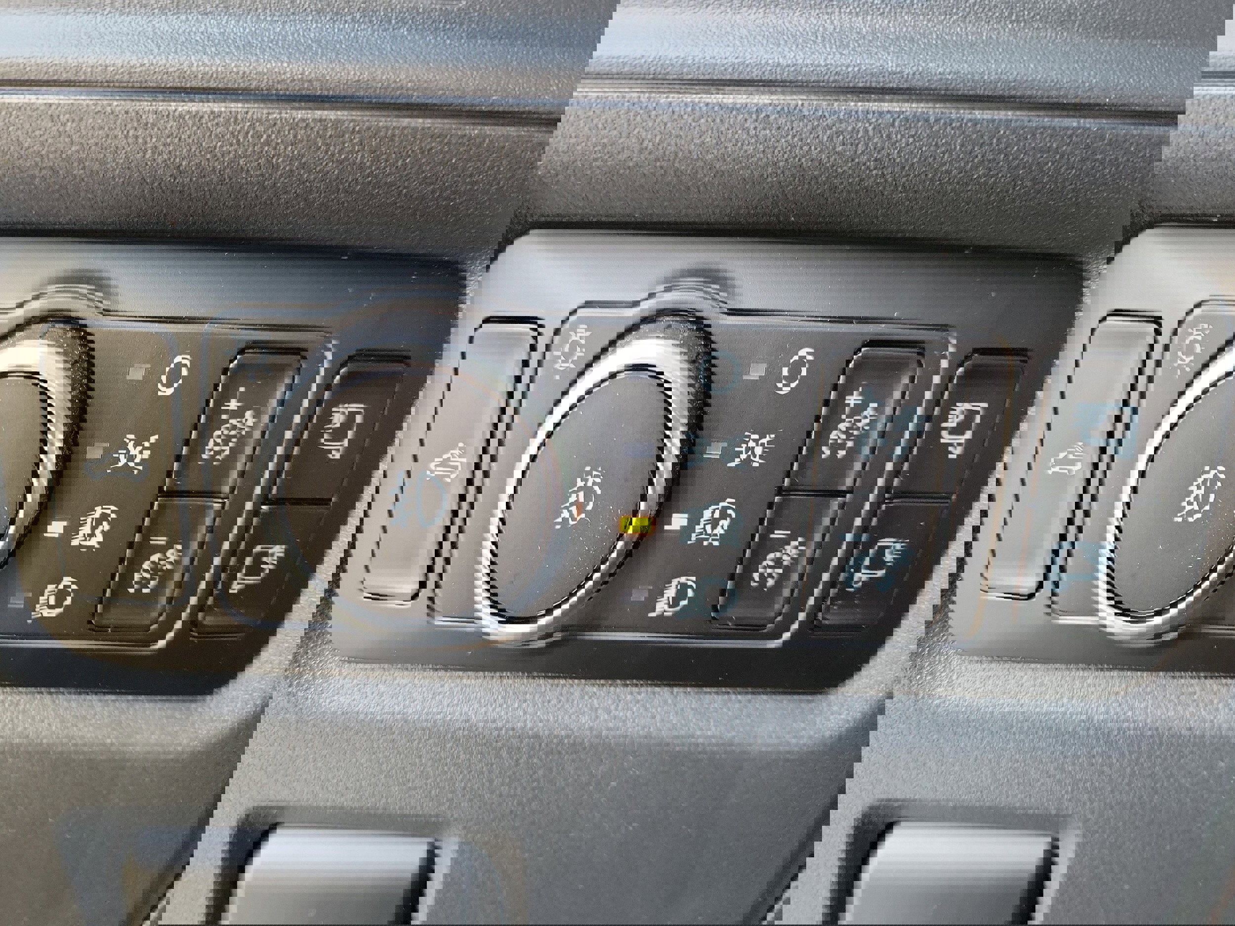 New 2026 Ford F150 XLT w/ Equipment Group 302A MID image 23