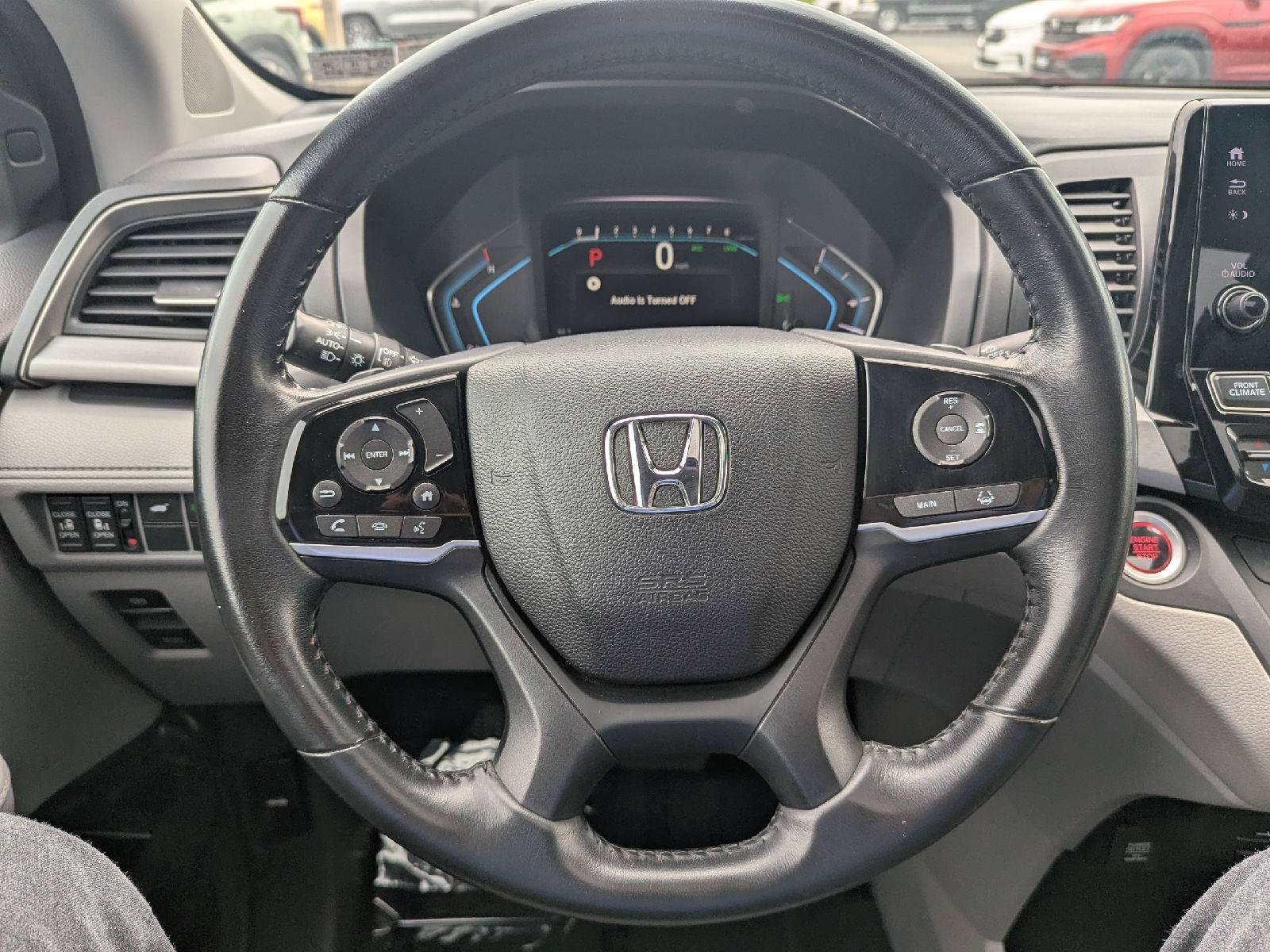 Used 2018 Honda Odyssey Touring image 17