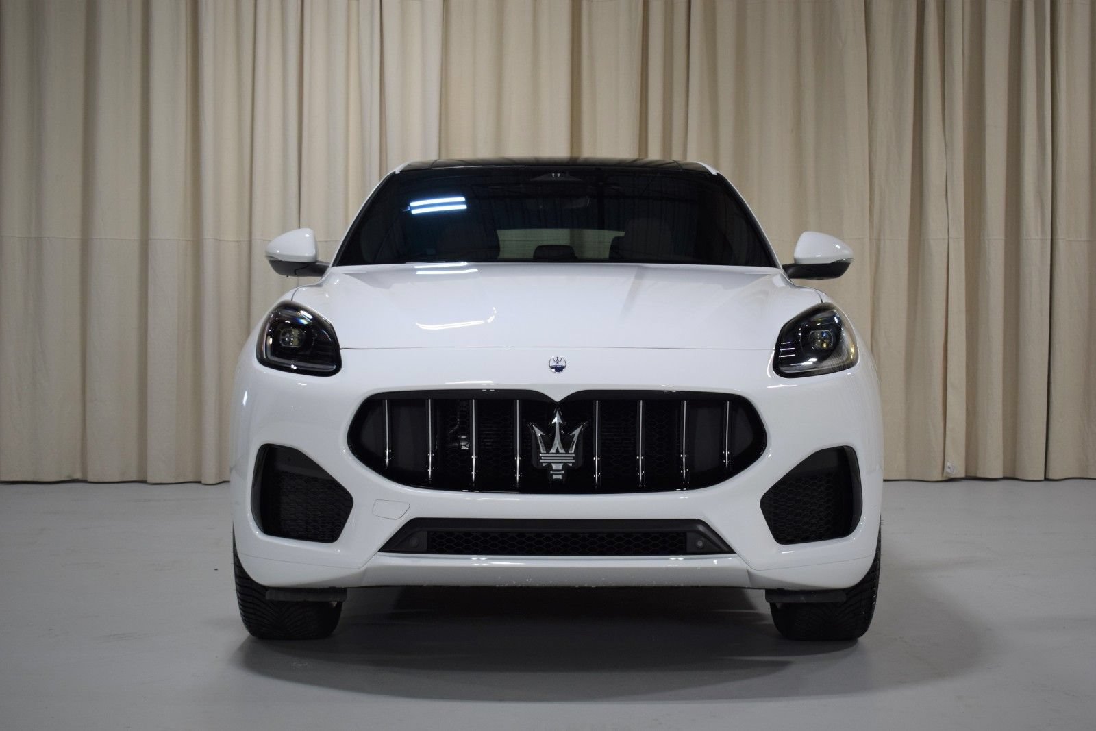 Used 2024 Maserati Grecale GT AWD/4WD image 8