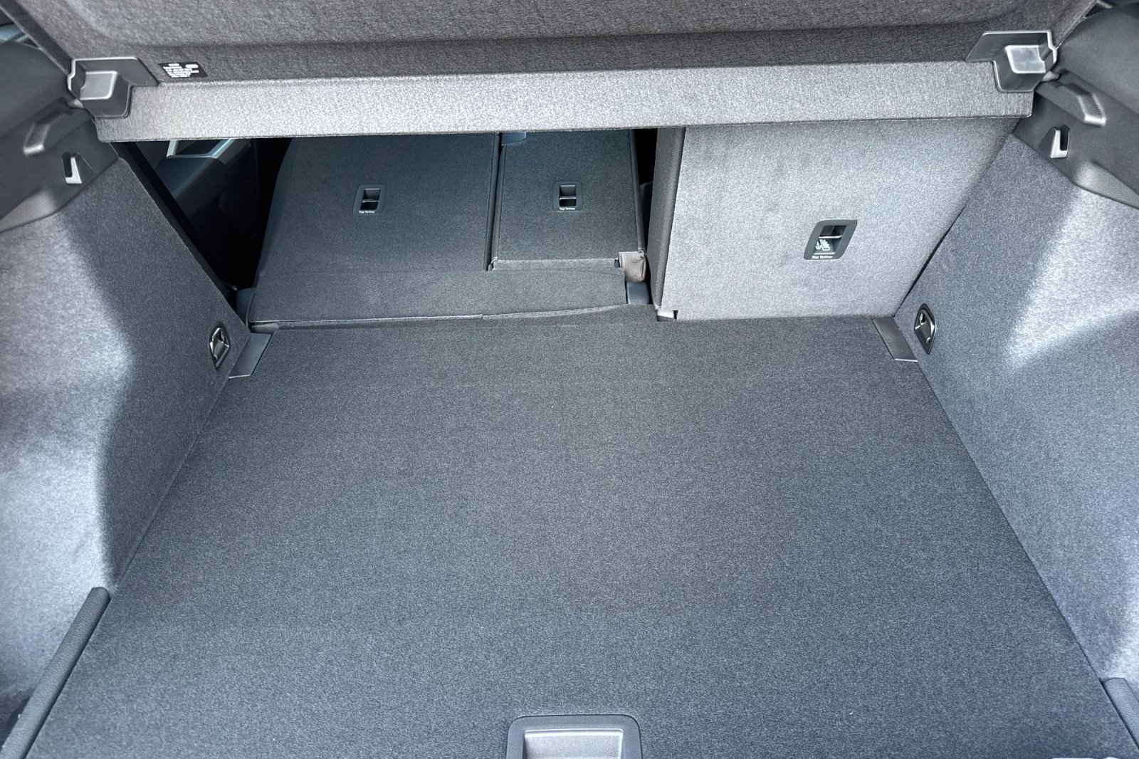 New 2025 Audi Q3 2.0T Premium image 12