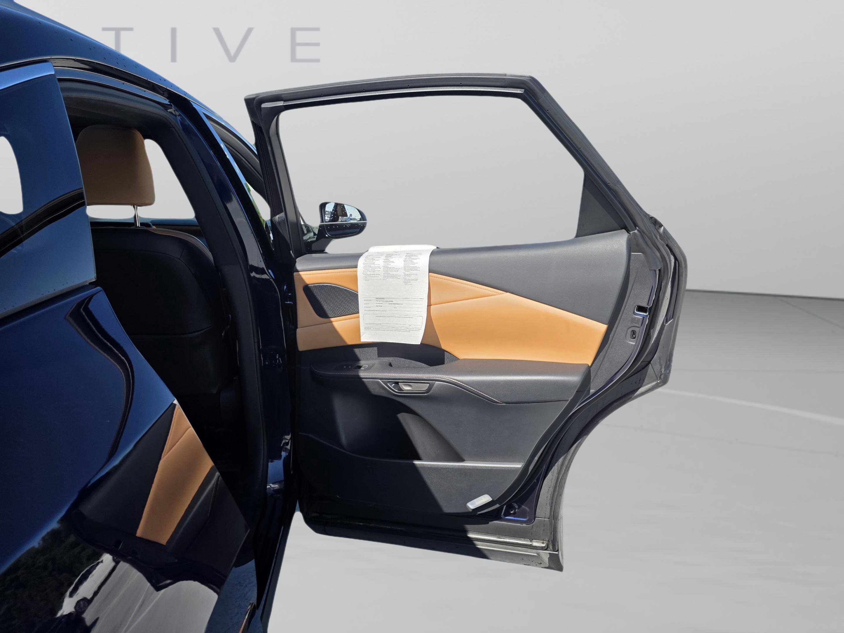 Used 2024 Lexus RX 350 Premium Plus w/ Accessory Package (P2) image 18