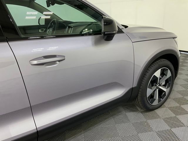 New 2026 Volvo XC40 B5 Plus w/ Protection Package Premier image 7